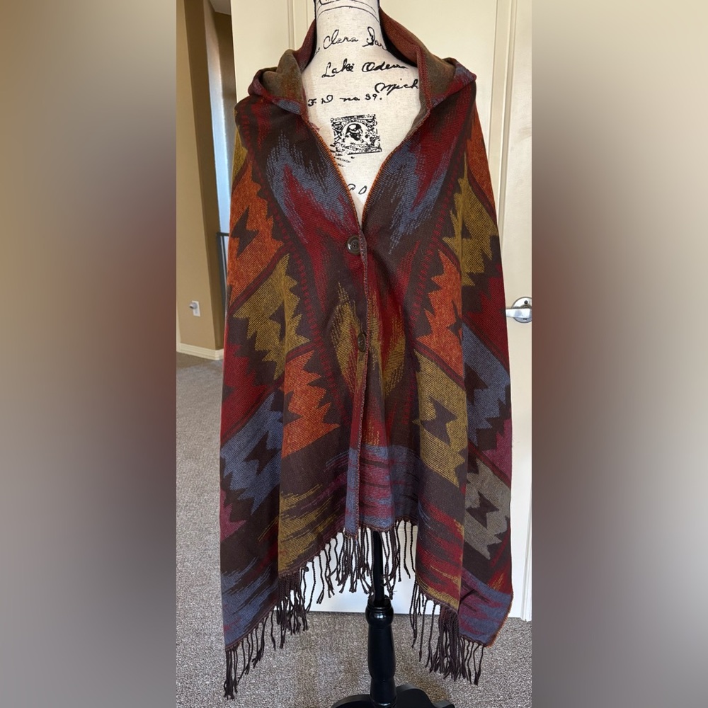 Women's Multicolor Geometric Patterned Poncho